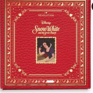 Revolution Snow White Red and Gold Edition